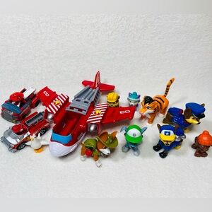 Paw Patrol Toy Lot Paw Patrol and Friends Tiger Chickaletta Tracker
